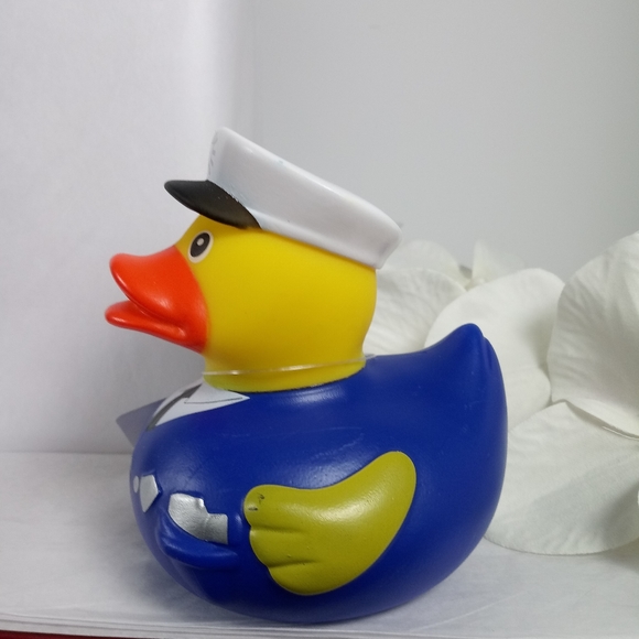 🎈4/$12 Police Man Novelty Rubber Ducky NEW - Picture 6 of 15